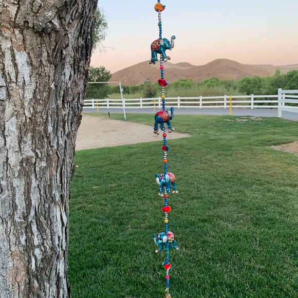Blue Elephants Beaded Strand Door Wall Garland - Picture 3 of 10